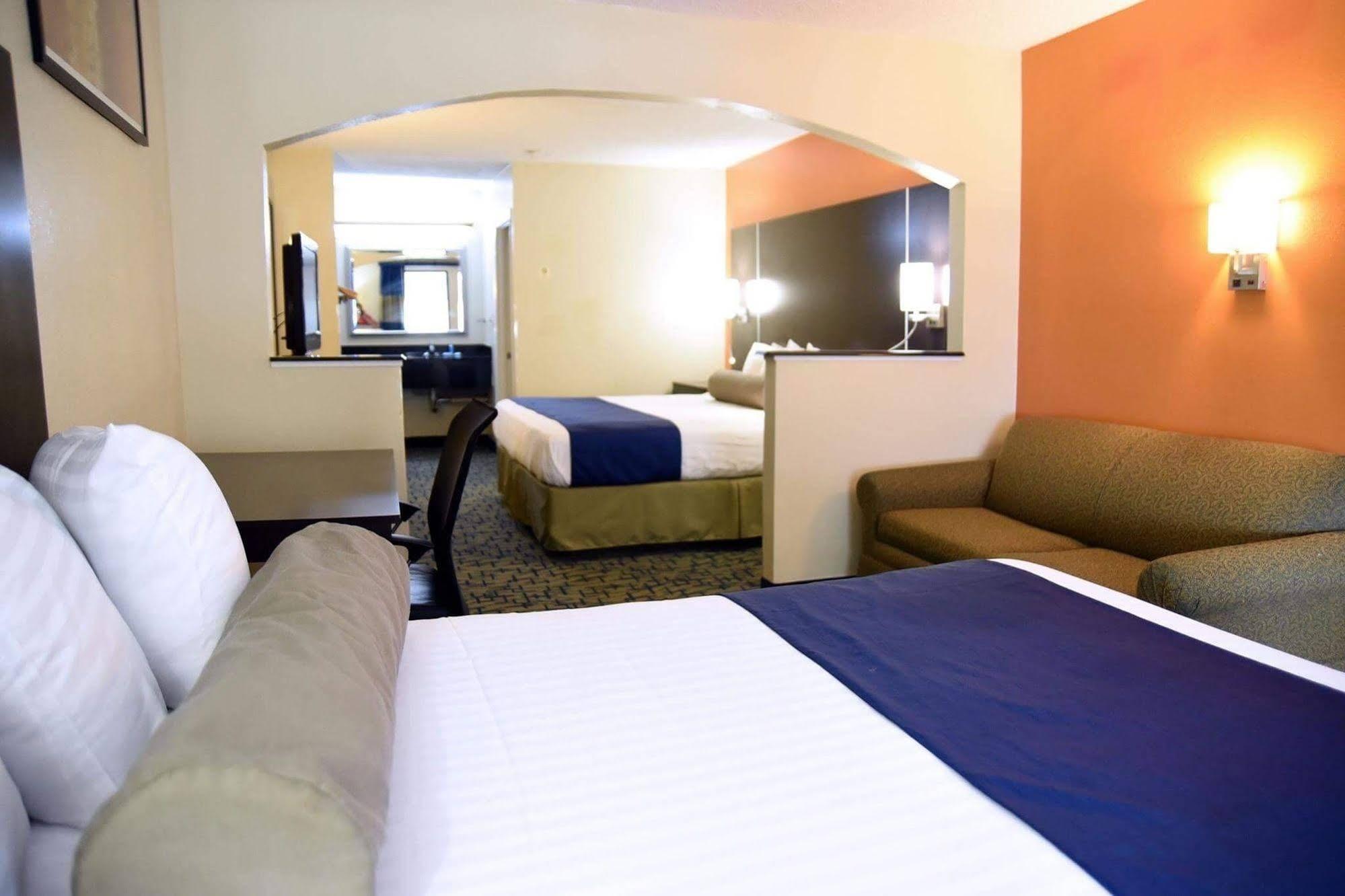 Hotel Surestay By Western Meridian