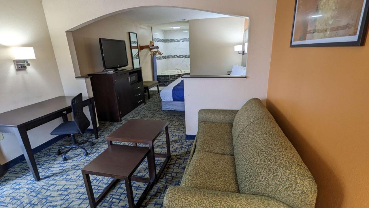 Hotel Surestay By Best Western Meridian